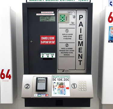 Centrale de paiement par CB dans votre laverie automatique rue Legandre à Paris 75017 près de chez moi